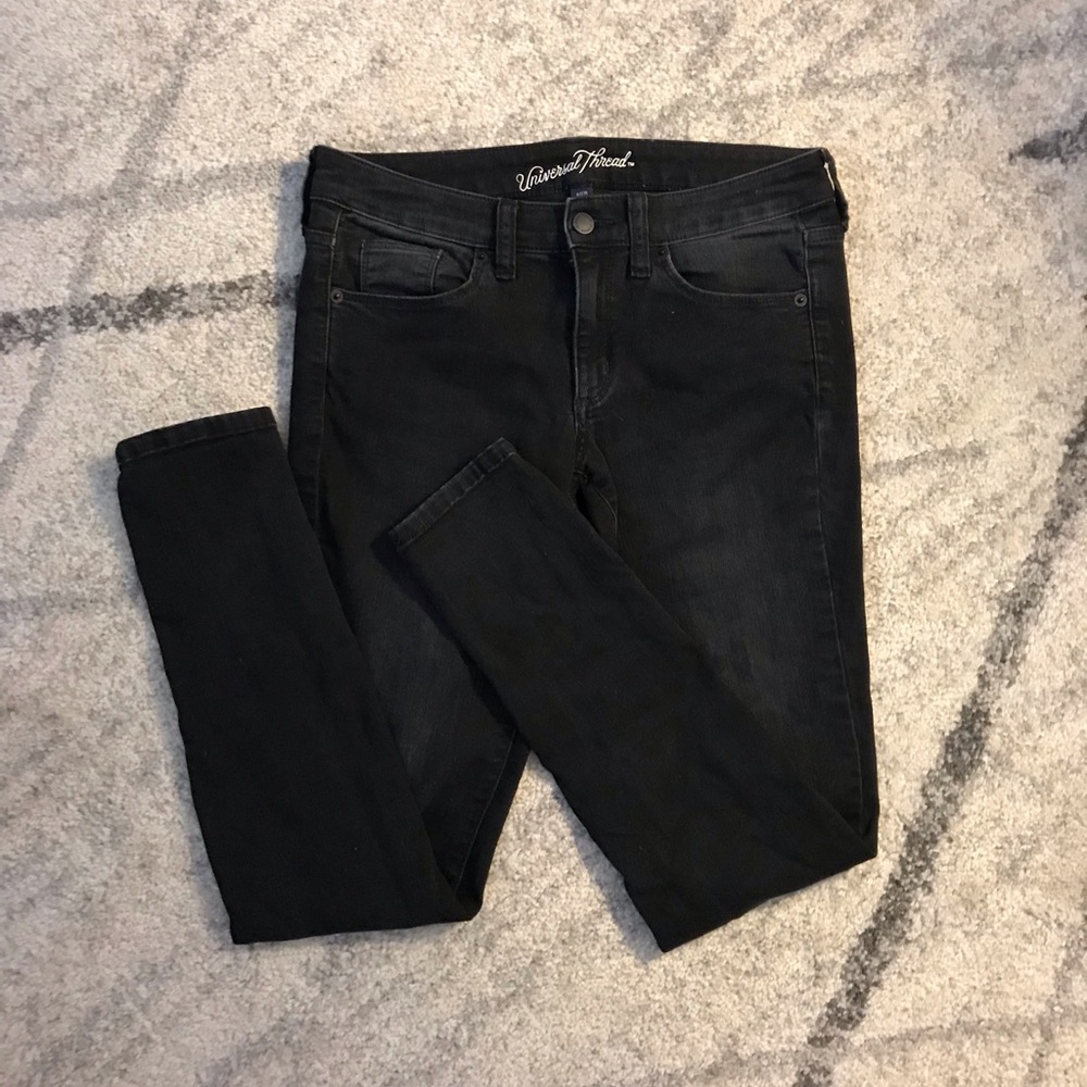 Universal Thread black skinny jeans